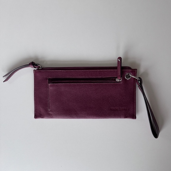 NWoT Genuine Leather Brown Wristlet Clutch Wallet, Zipper Striped Satin Interior - Picture 12 of 12